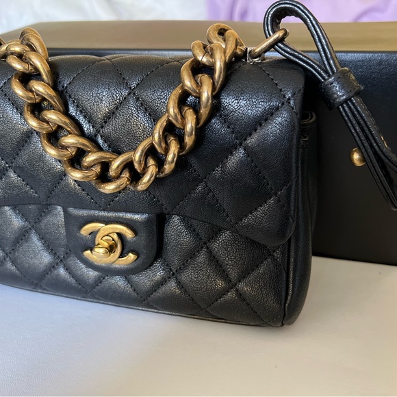 Chanel Mini Trapezio - Picture 4 of 10